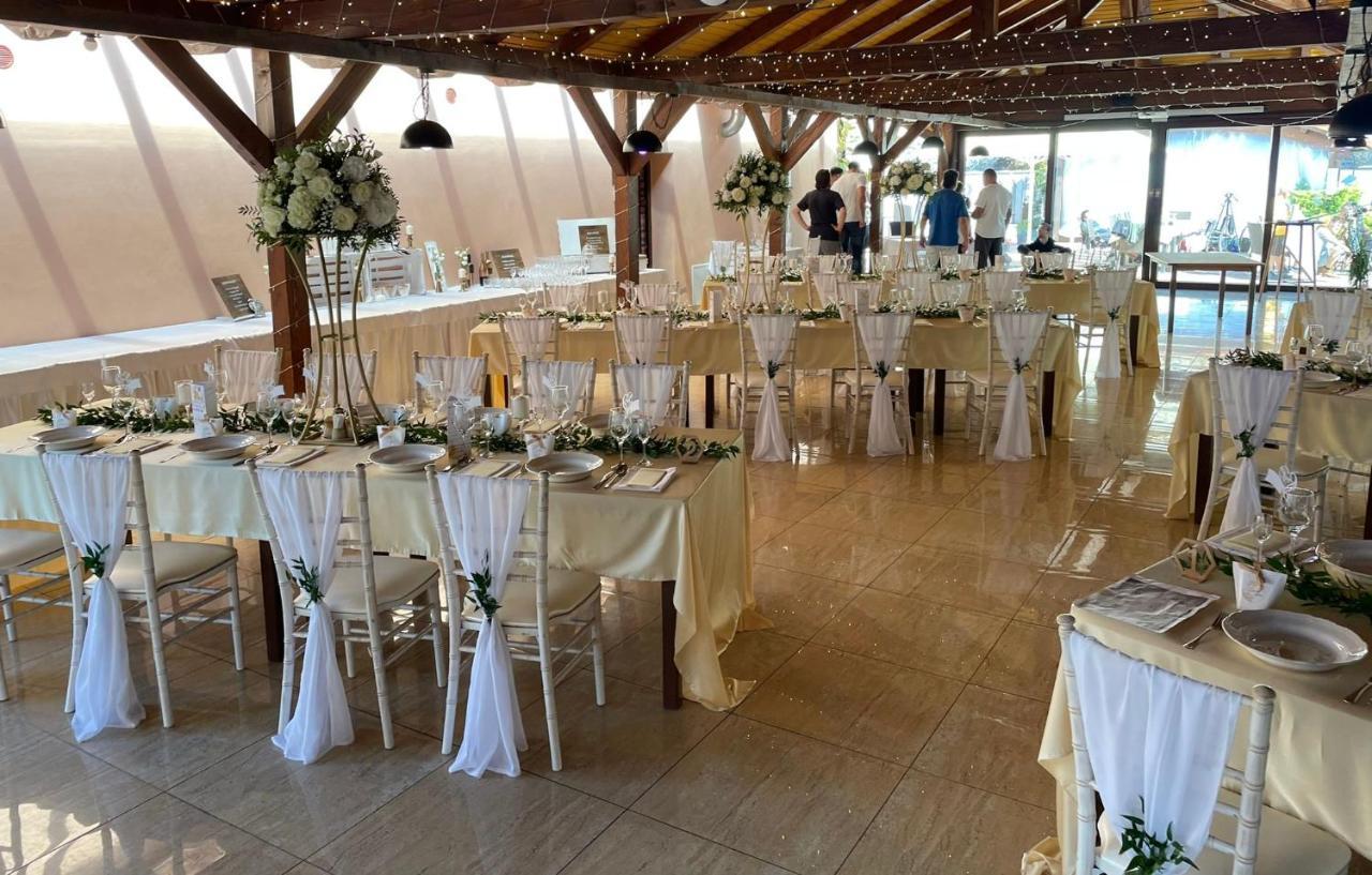 Penzion Bebek Filakovo Exterior foto