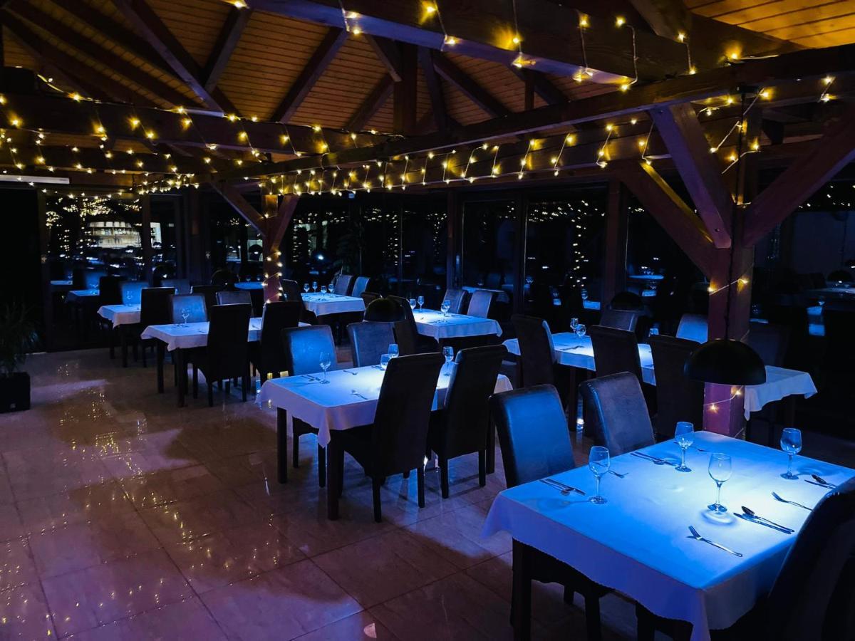 Penzion Bebek Filakovo Exterior foto